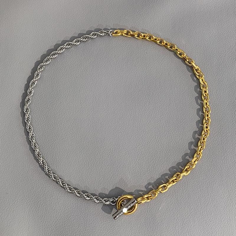 Collar Cadena Trenzada Doble Tono con Broche OT, detalle